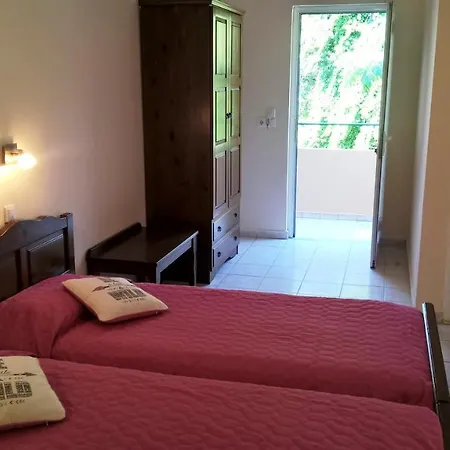 Corfu Dream Holidays Aparthotel Ipsos